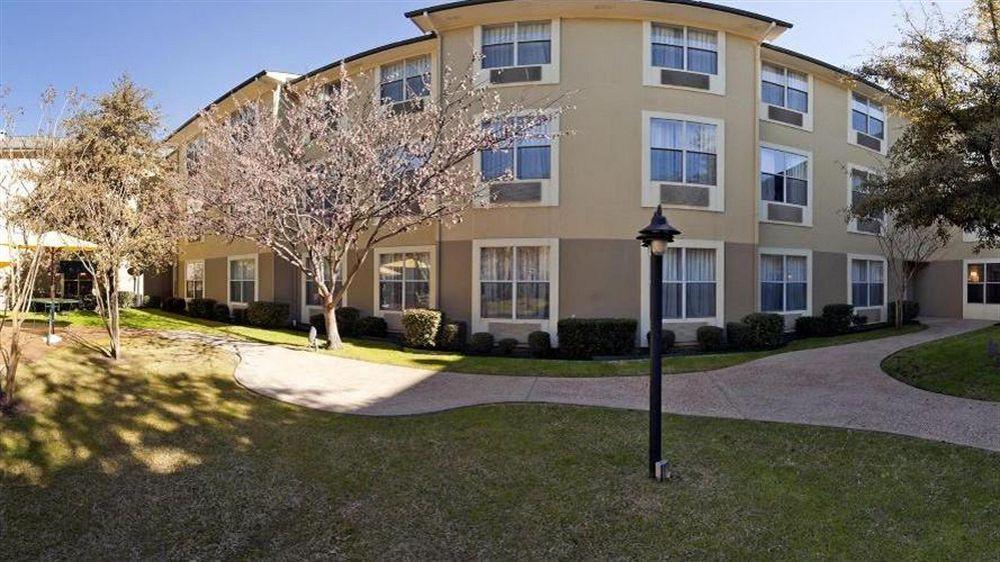 Candlewood Suites Dallas Market Center-Love Field, An Ihg Hotel Exterior photo