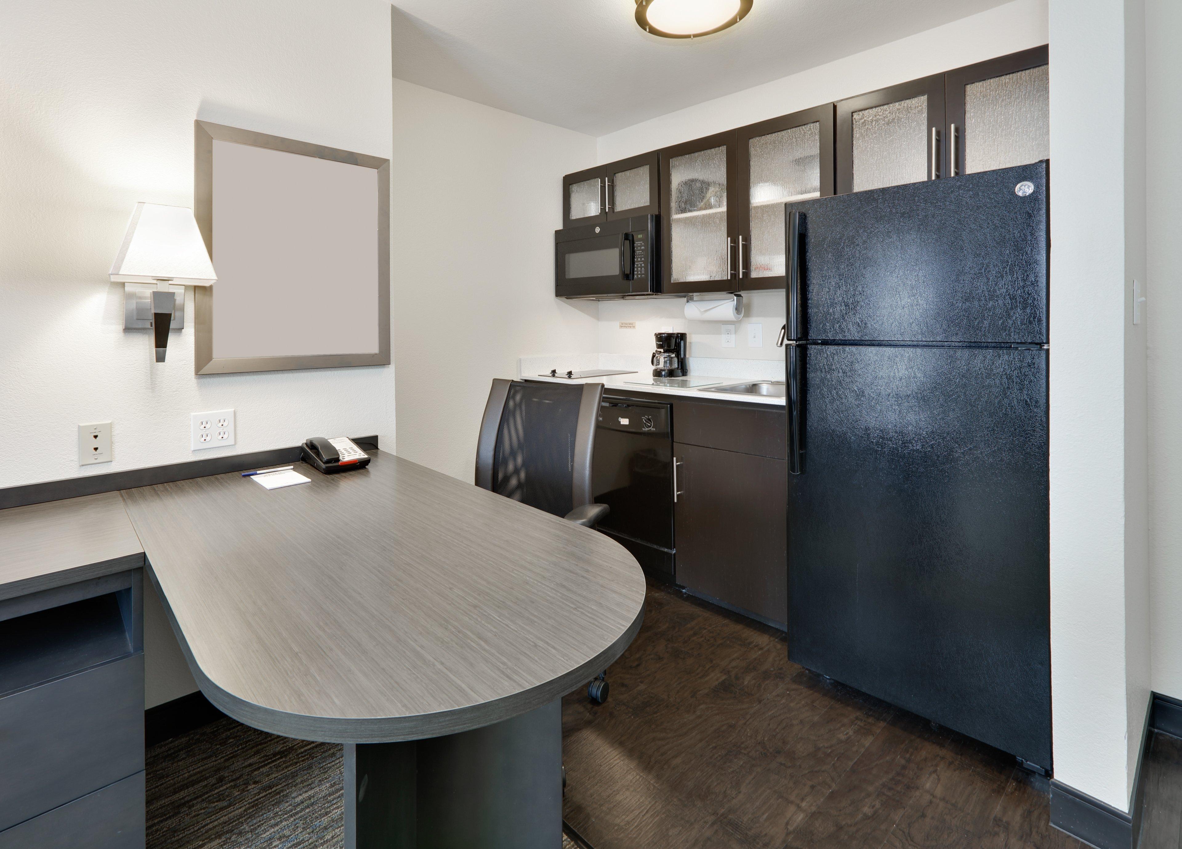 Candlewood Suites Dallas Market Center-Love Field By Ihg Exterior photo