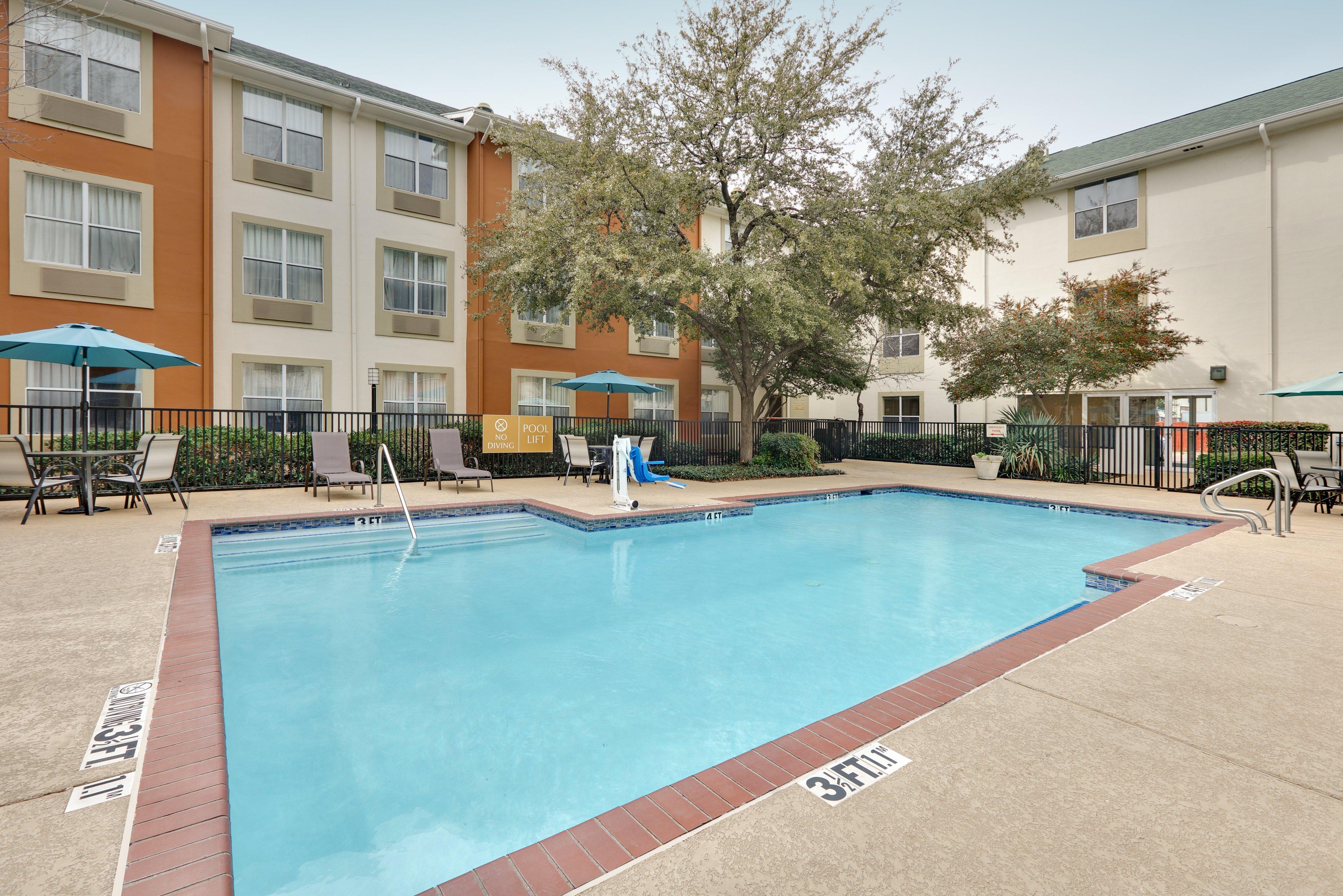 Candlewood Suites Dallas Market Center-Love Field By Ihg Exterior photo