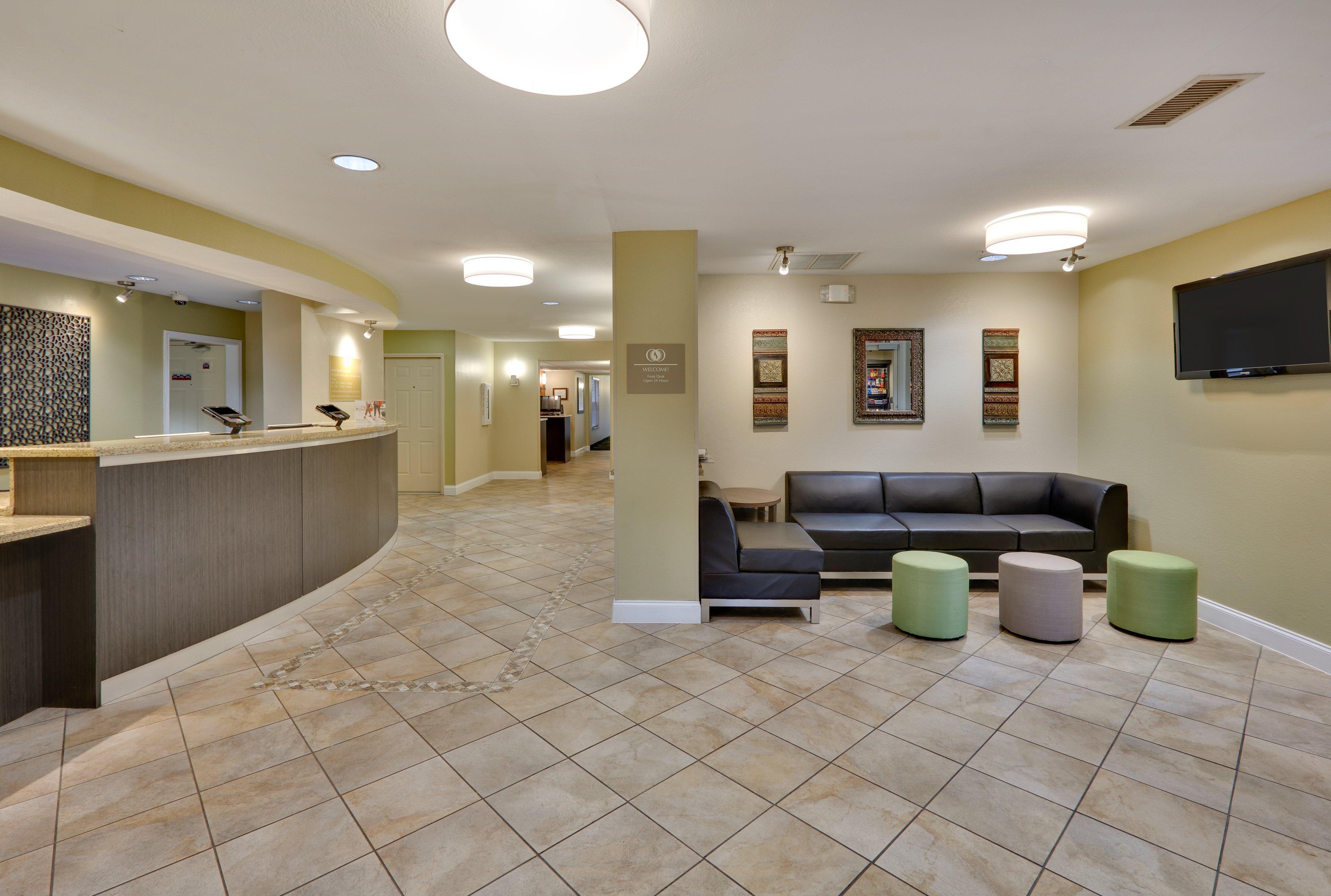 Candlewood Suites Dallas Market Center-Love Field By Ihg Exterior photo