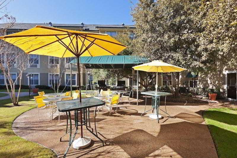 Candlewood Suites Dallas Market Center-Love Field By Ihg Restaurant photo