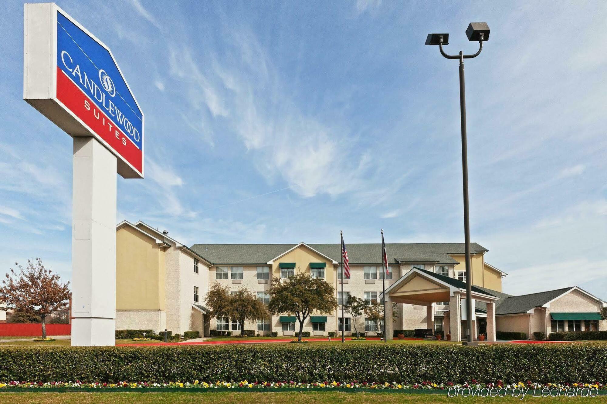 Candlewood Suites Dallas Market Center-Love Field, An Ihg Hotel Exterior photo