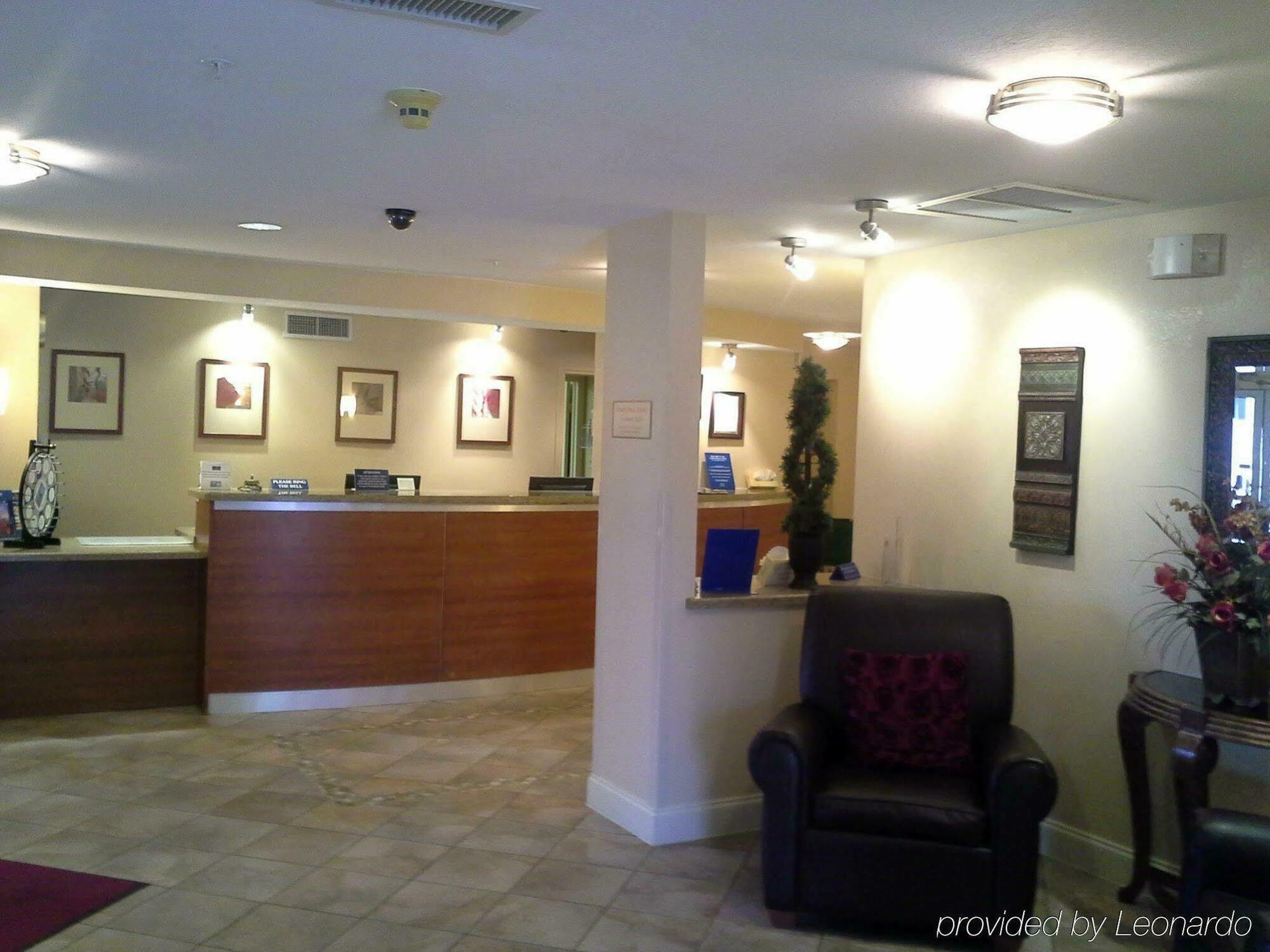 Candlewood Suites Dallas Market Center-Love Field By Ihg Exterior photo