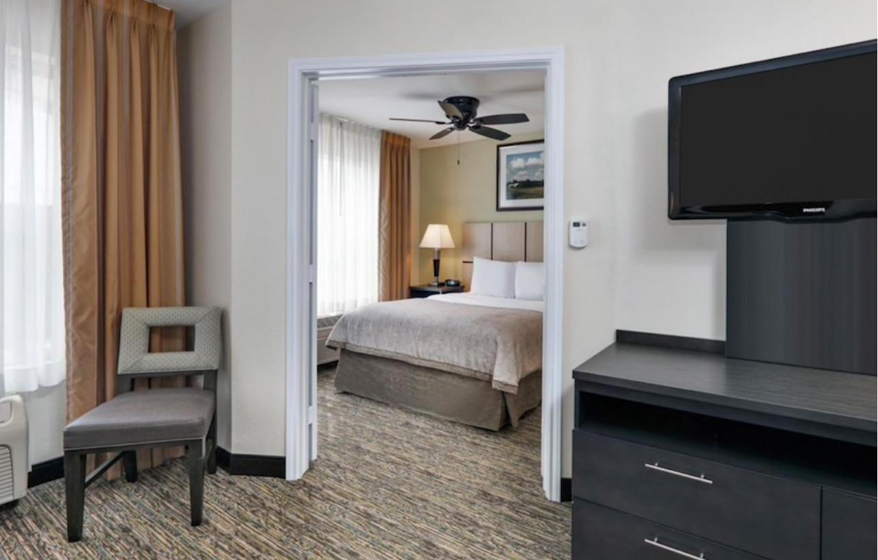 Candlewood Suites Dallas Market Center-Love Field By Ihg Exterior photo